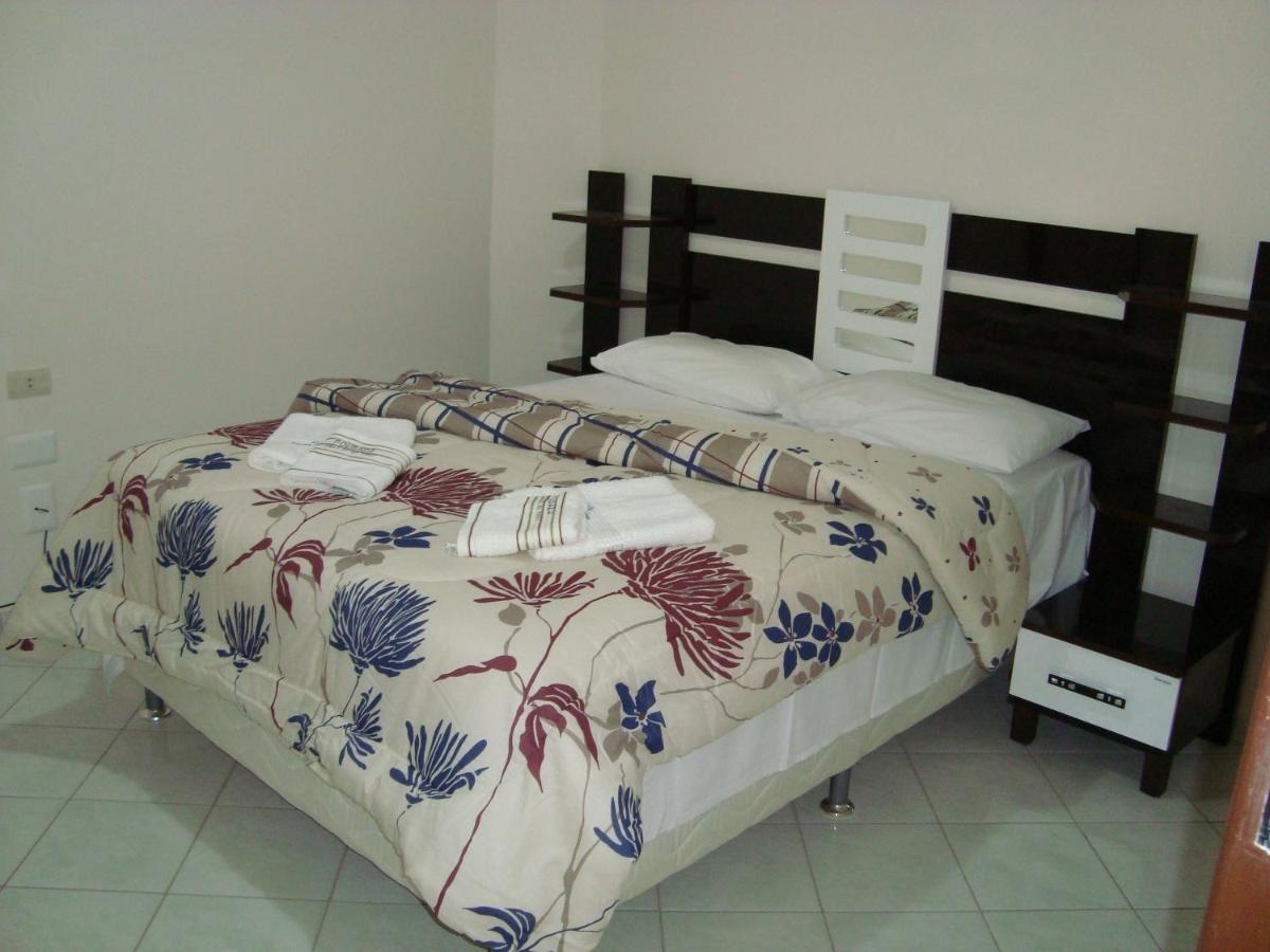 Pousada Aguas Do Rio Pardo Candido Sales Ngoại thất bức ảnh